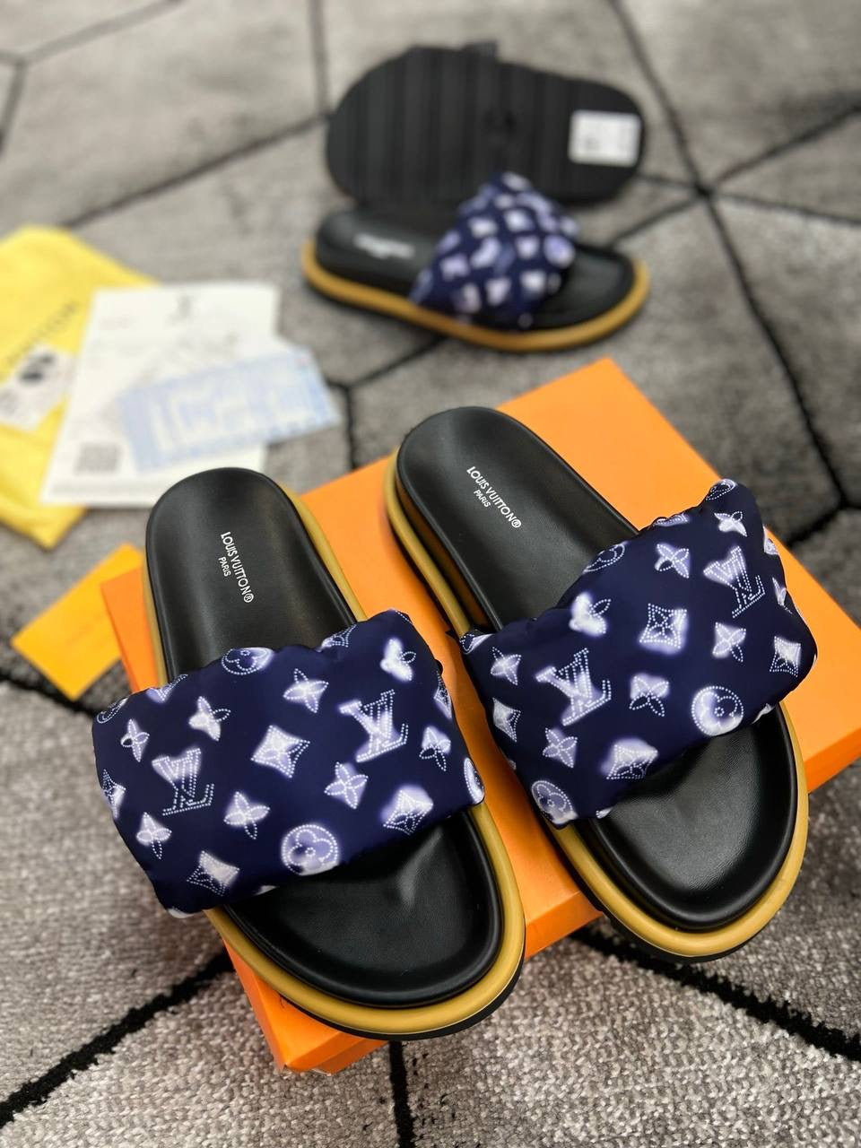 Style and fashion  Louis vuitton slippers, Louis vuitton shoes